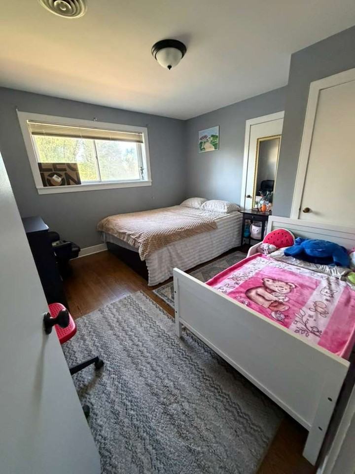 1005 Brantford Ave #NA - Photo 4 of 7