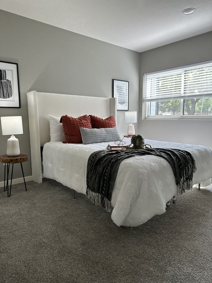 2710 Starr St - Photo 6 of 6