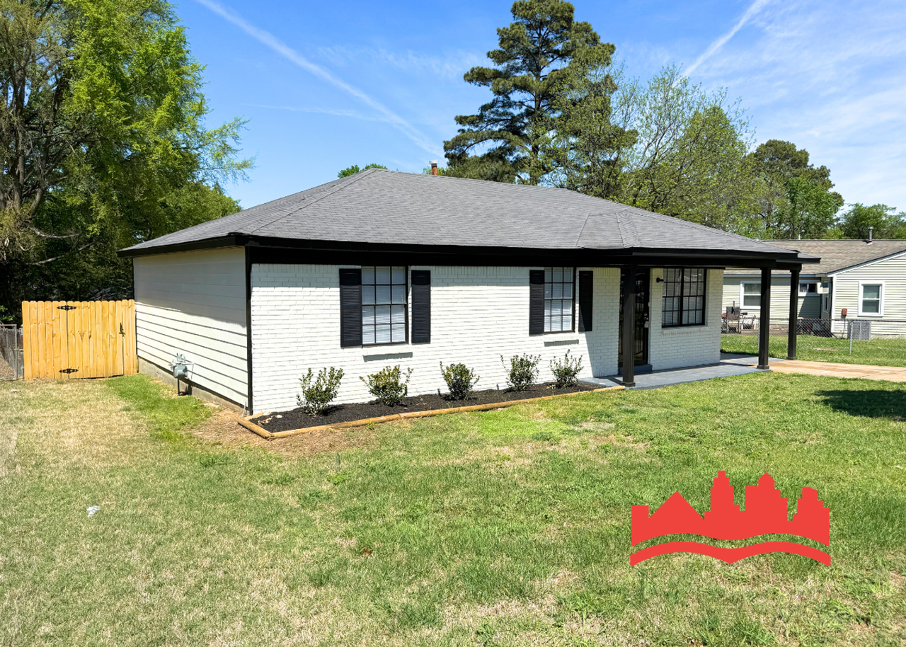 172 Loraine Rd - Photo 3 of 16