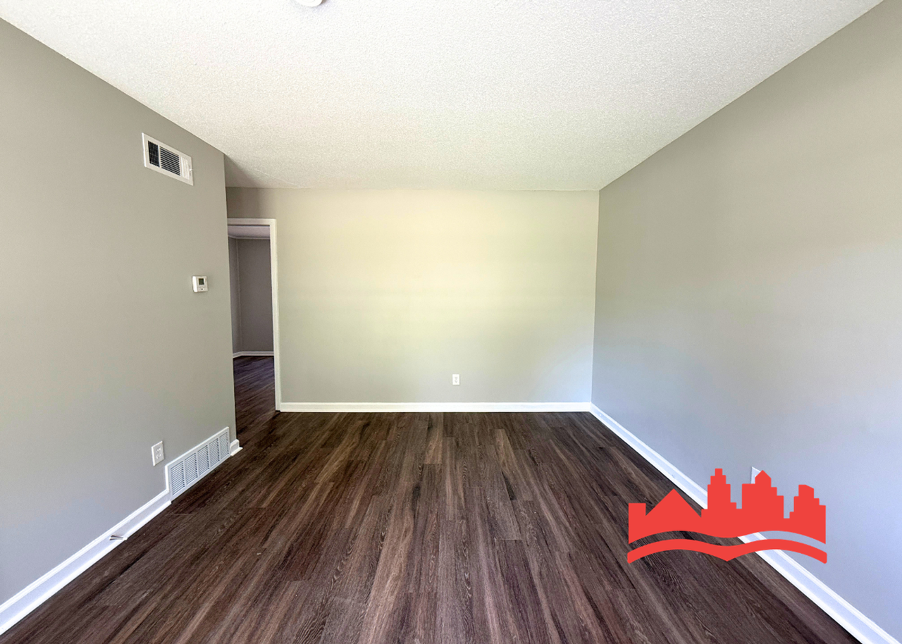 172 Loraine Rd - Photo 5 of 16