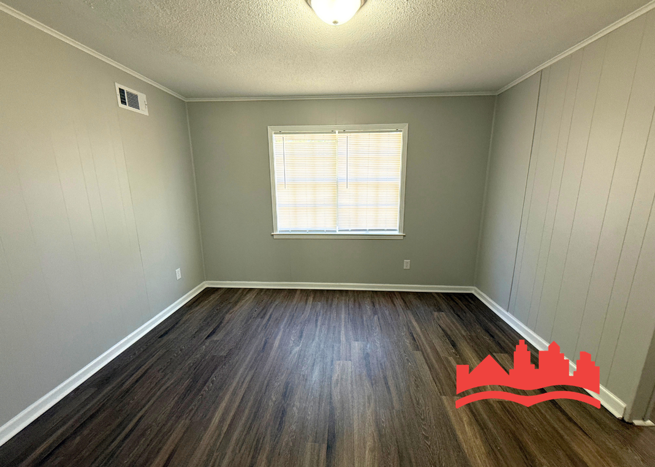 172 Loraine Rd - Photo 6 of 16