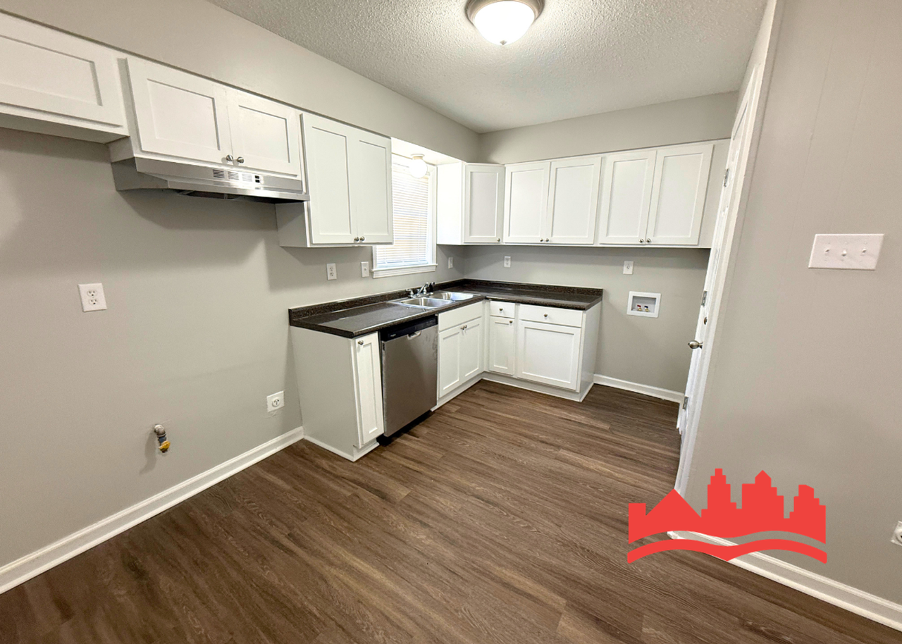 172 Loraine Rd - Photo 7 of 16