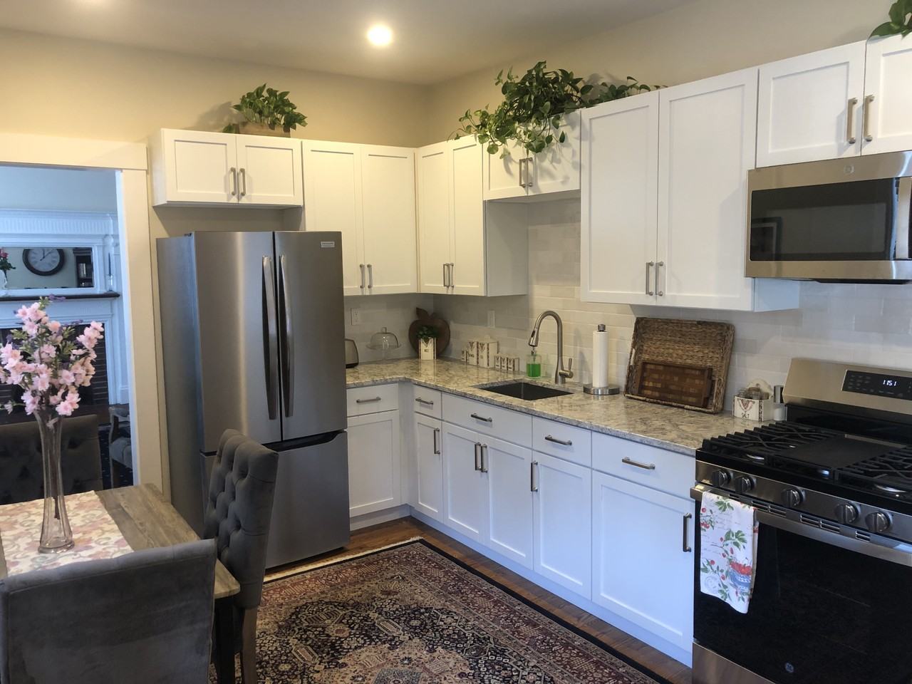 628 Washington St #1 - Photo 6 of 10