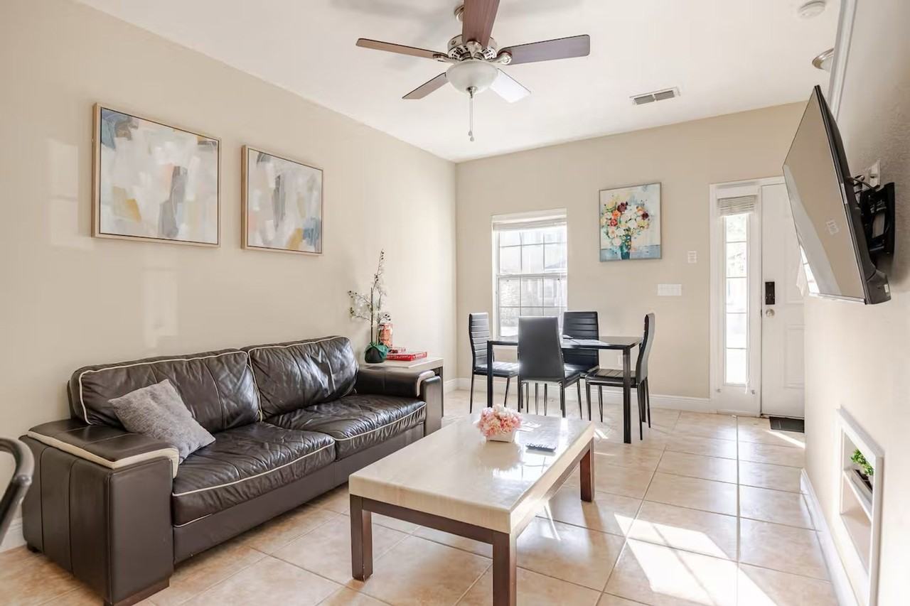 2960 Sw 35th Pl - Photo 6 of 26