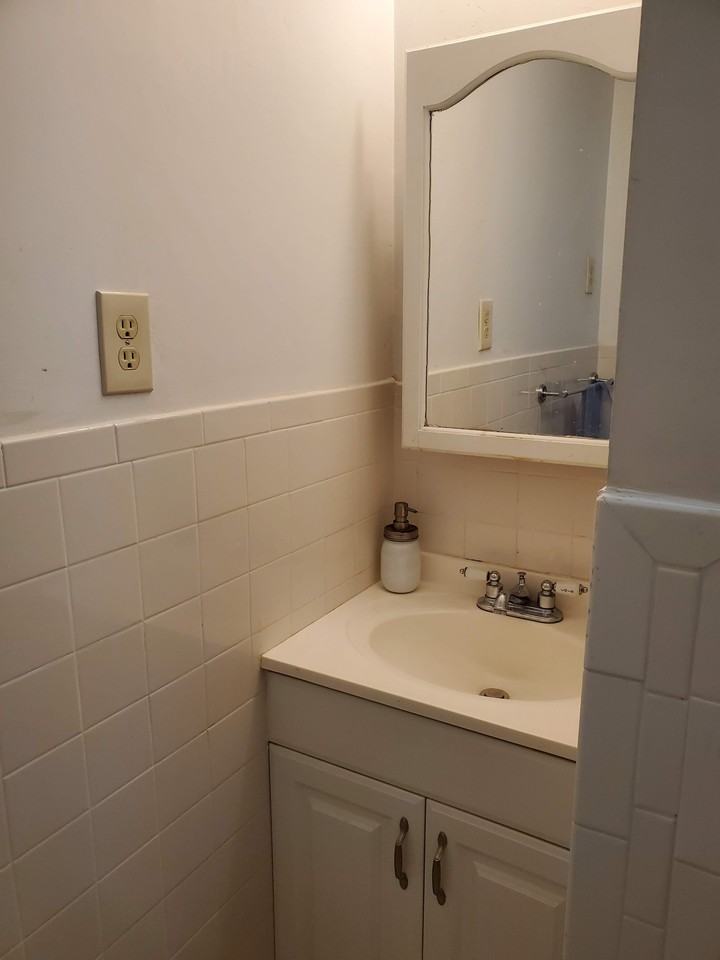 94 Calumet St #3 - Photo 7 of 14