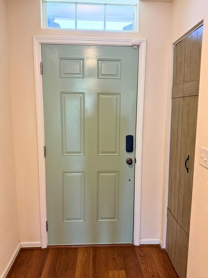 227 Brooklet Cir - Photo 2 of 36