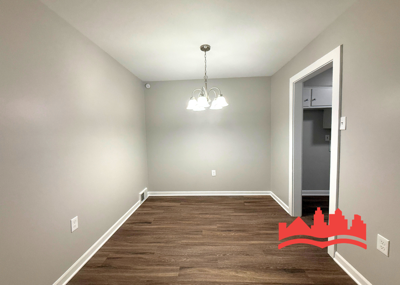 3521 Steele St - Photo 6 of 16