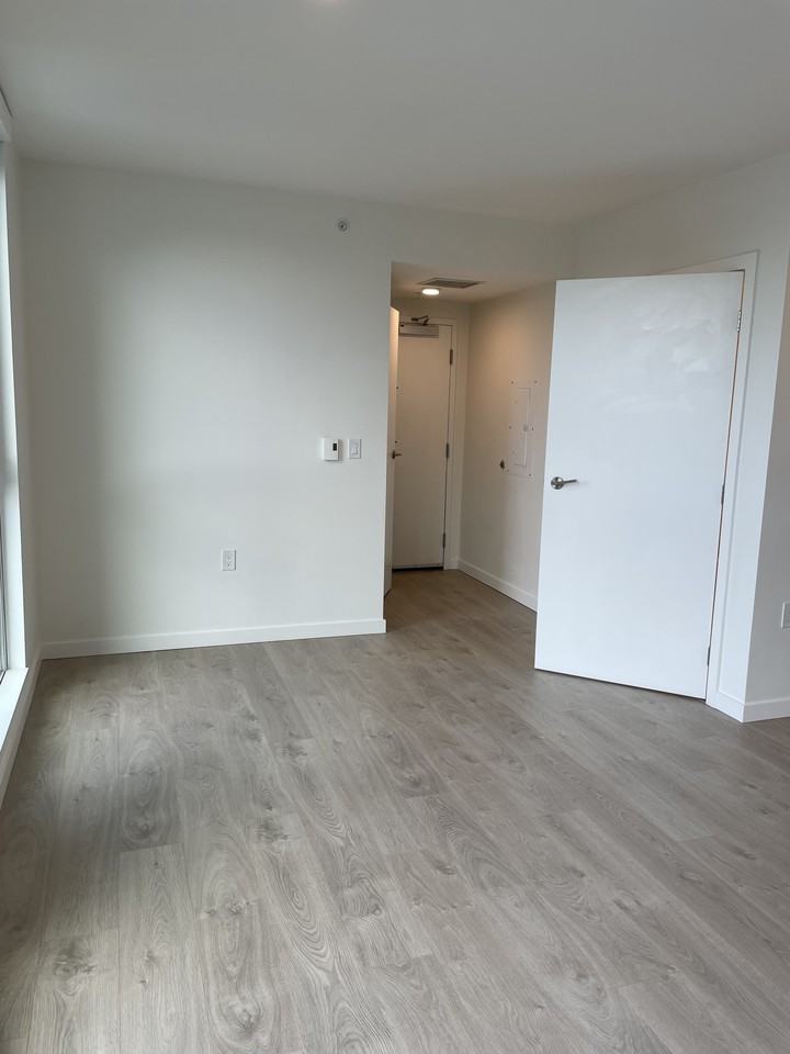 1463 West 8th Avenue #1005 - Photo 5 of 9