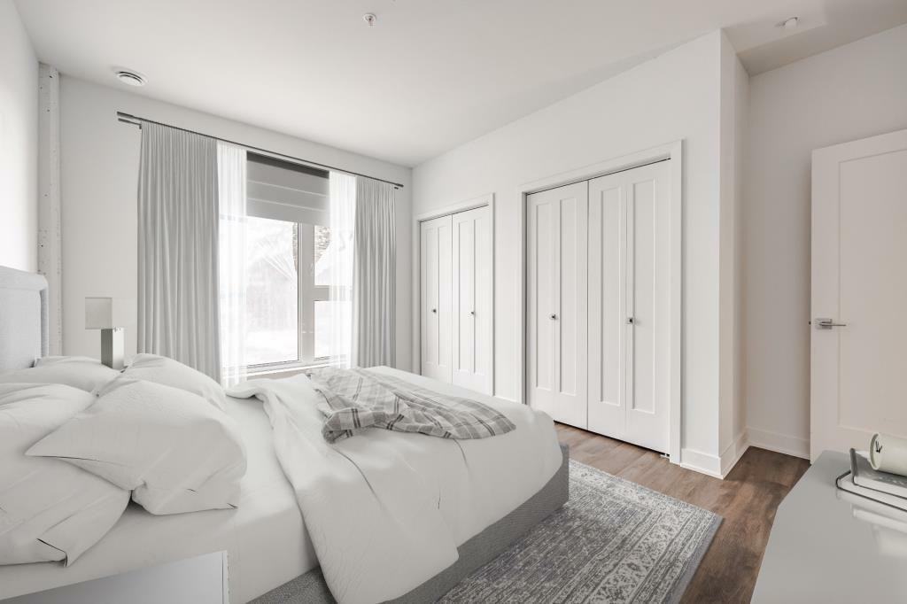 1782 Avenue Victoria #502 - Photo 2 of 12