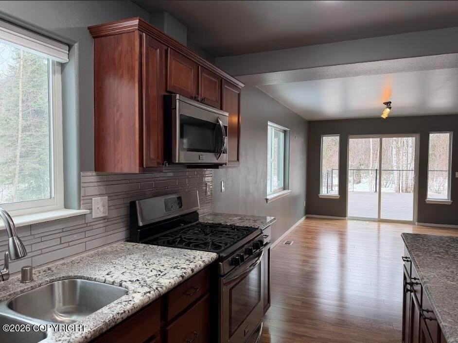 9119 Eagle River Ln - Photo 7 of 22