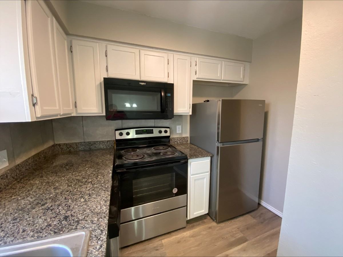 5301 E 32nd Pl #1 - Photo 6 of 15