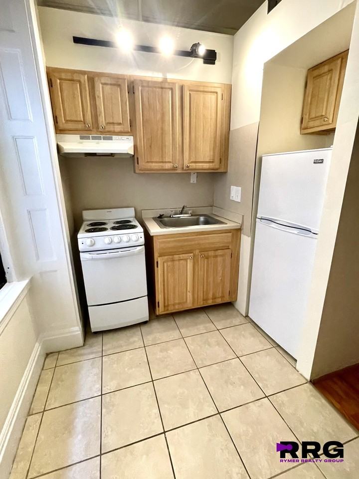 62 Boylston Street #225 - Photo 3 of 6