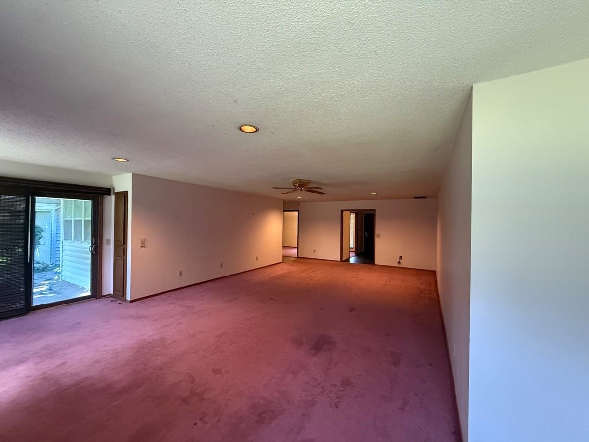 8300 Nw 15th St #1 - Photo 2 of 27