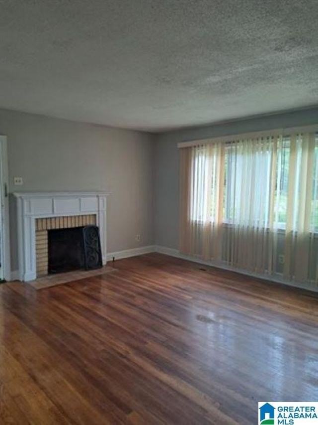 813 46th St N - Photo 2 of 7