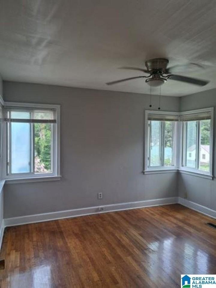 813 46th St N - Photo 6 of 7