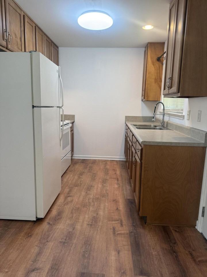 4007 Sunset Ave - Photo 4 of 15