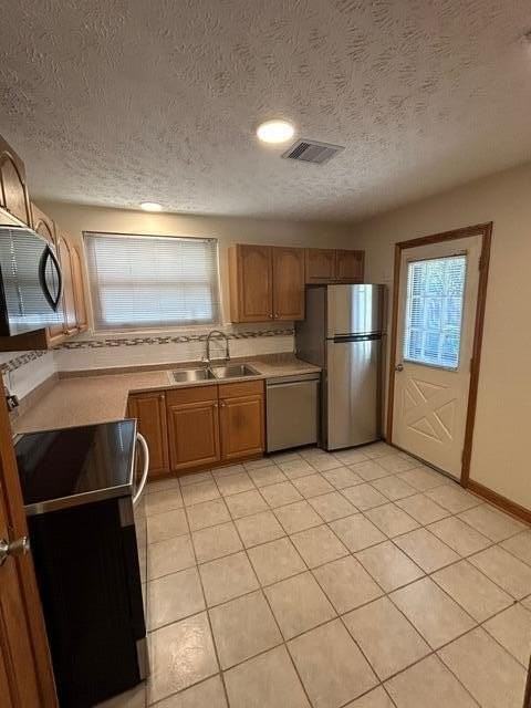 5215 Wyandot Pl - Photo 3 of 24