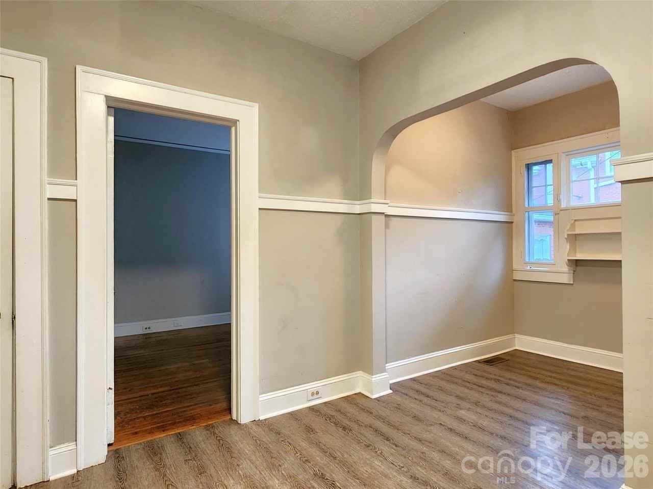 337 N 9th St - Photo 7 of 29