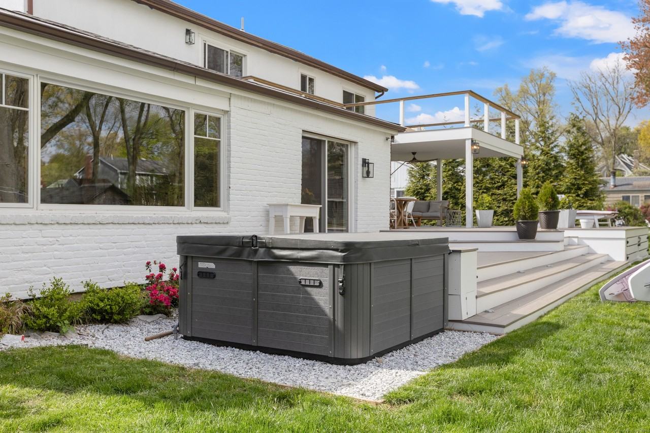 80 Soundview Dr - Photo 6 of 39