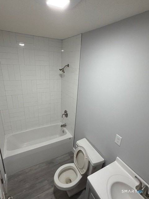 122 River Rd #A - Photo 5 of 21