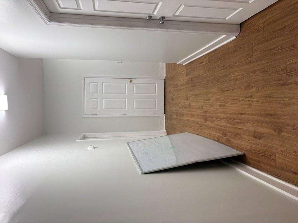 1211 W Main St - Photo 6 of 14