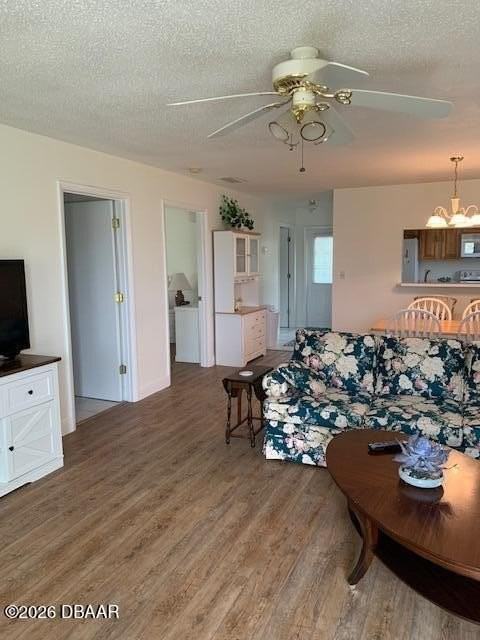 49 Rivocean Dr - Photo 5 of 22
