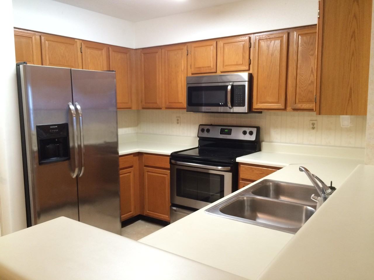 125 Parkwood Dr - Photo 5 of 14