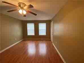 440 S Military Rd - Photo 2 of 8