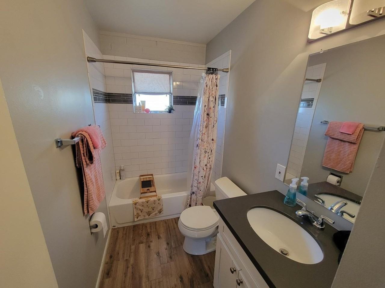 909 E Marlette Ave Apt 3 - Photo 7 of 11