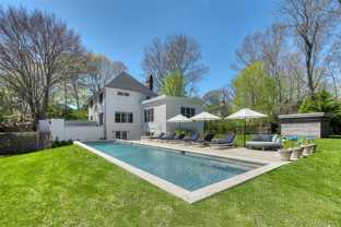 323 Division St - Photo 1 of 1