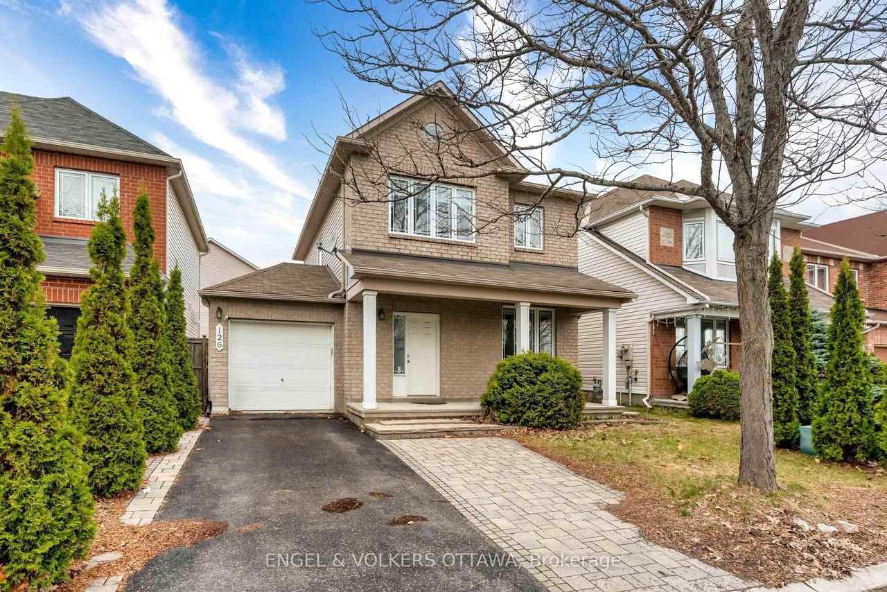 126 Ashmore Dr - Photo 2 of 35