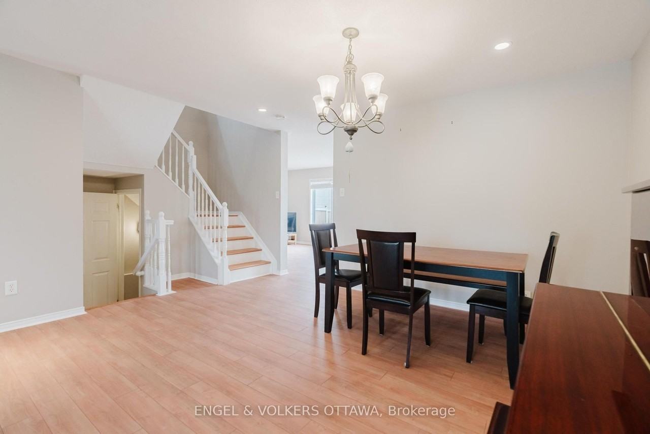 126 Ashmore Dr - Photo 7 of 35