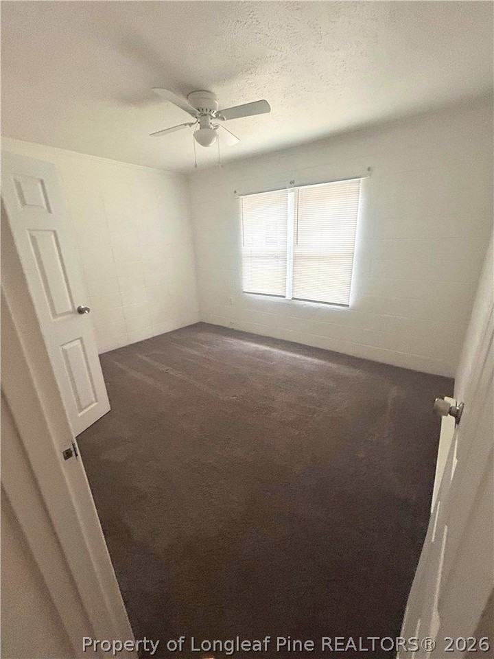 421 Squirrel St #A - Photo 2 of 10