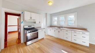 895 Canterbury St #897 - Photo 1 of 1