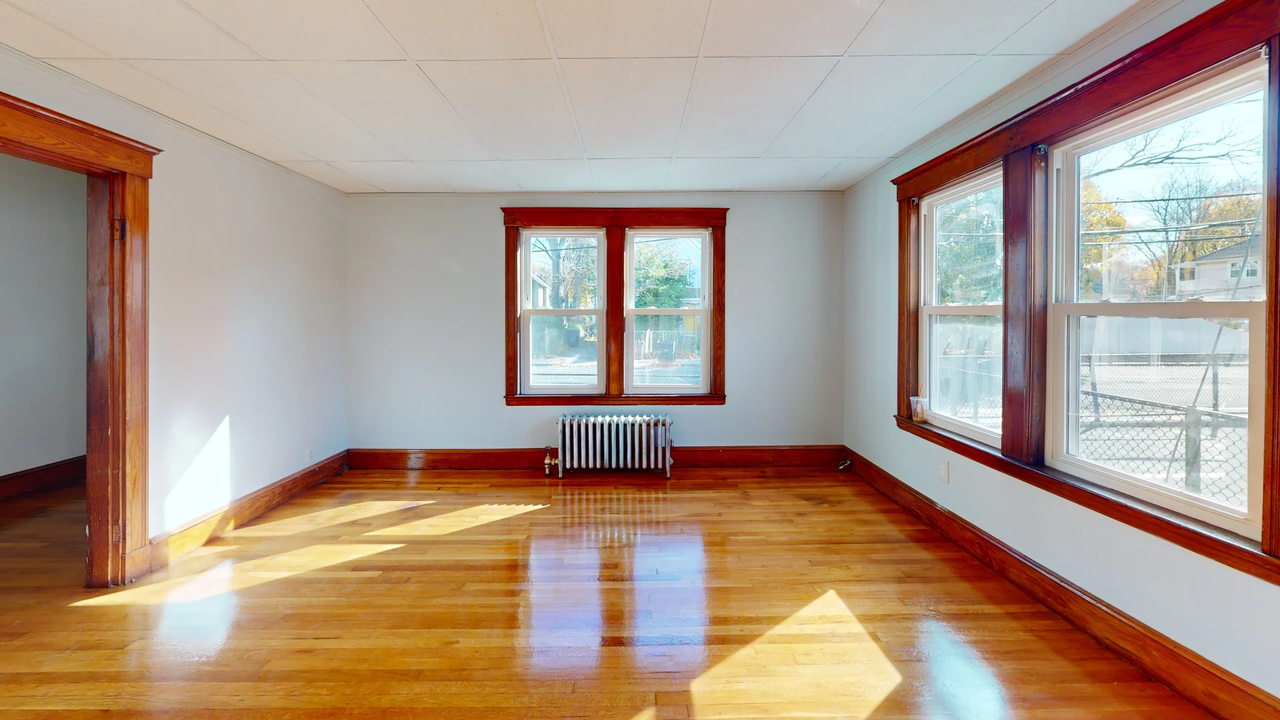 895 Canterbury St #897 - Photo 2 of 10