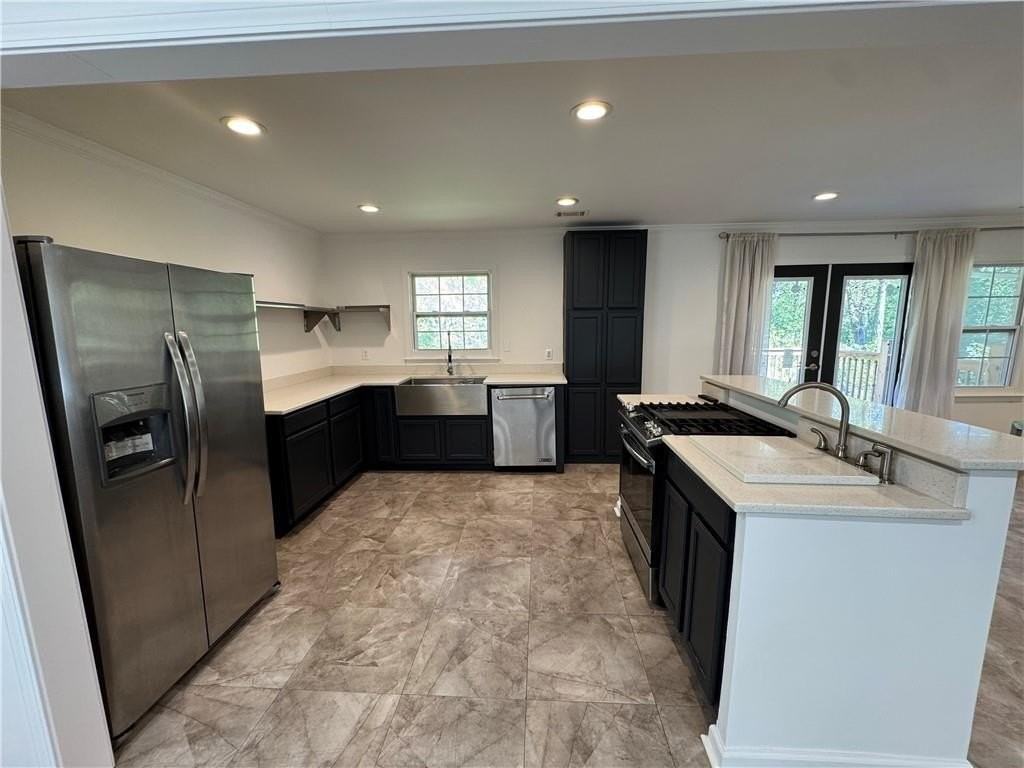 995 Fleetwood Cir Sw - Photo 3 of 9