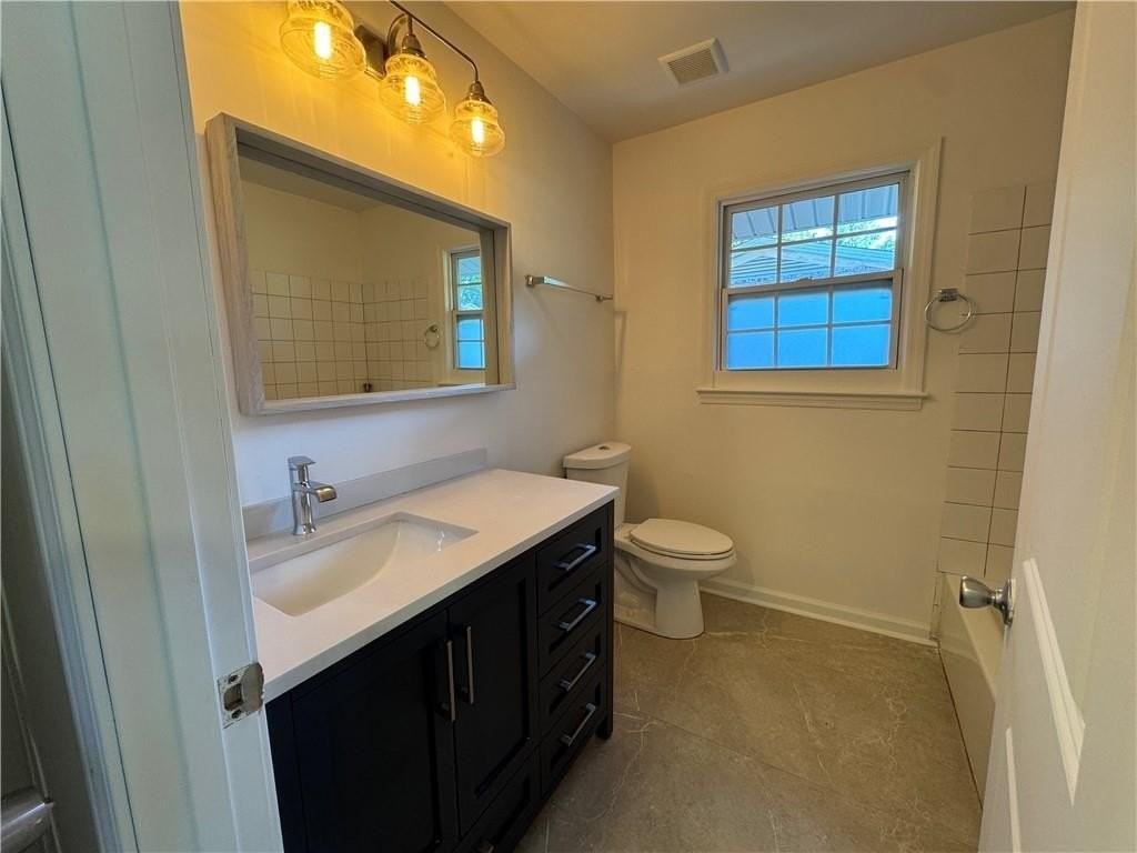 995 Fleetwood Cir Sw - Photo 6 of 9