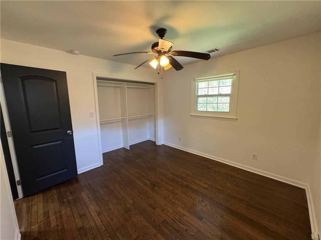 995 Fleetwood Cir Sw - Photo 7 of 9