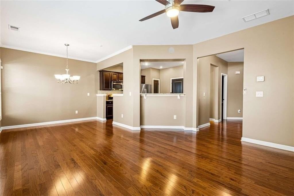 3378 Vintage Cir Se - Photo 4 of 20