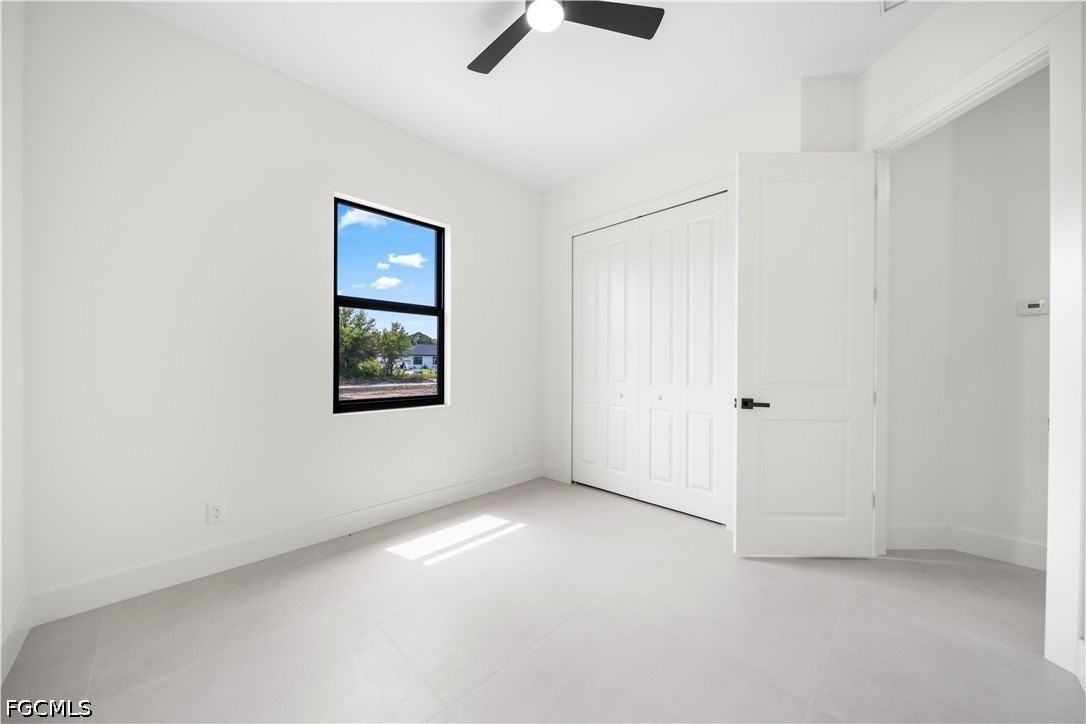 2705 Darlene Pl - Photo 7 of 36