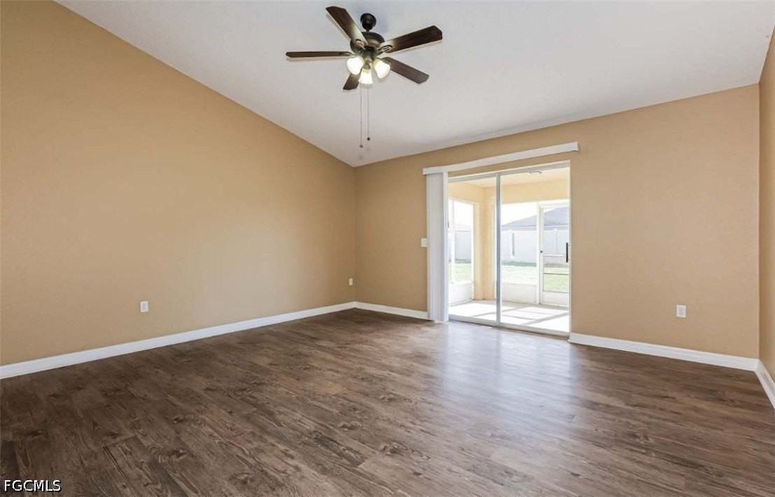 140 Sw 29th St - Photo 5 of 15