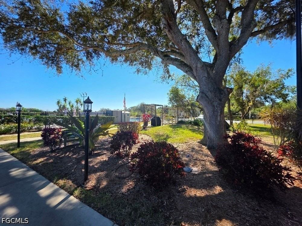 9970 Sailview Ct #9 - Photo 4 of 22