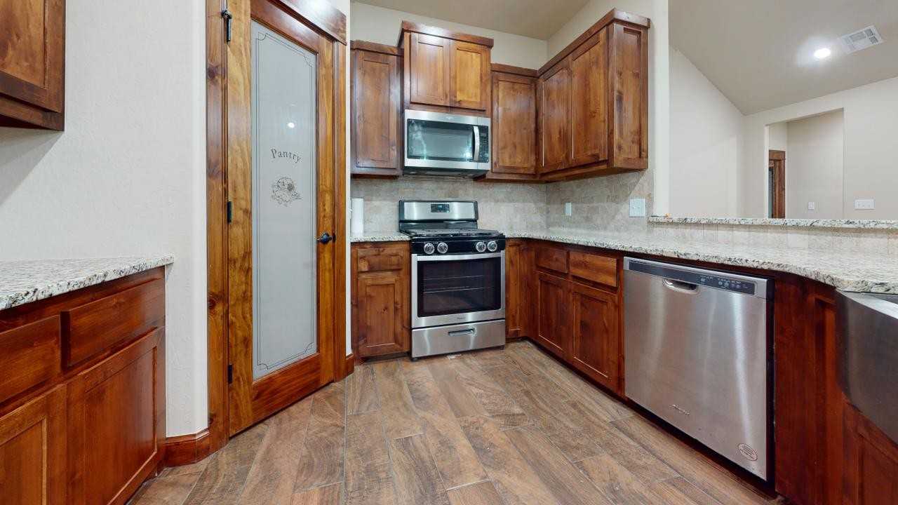12832 Sierra Ln #1 - Photo 5 of 17