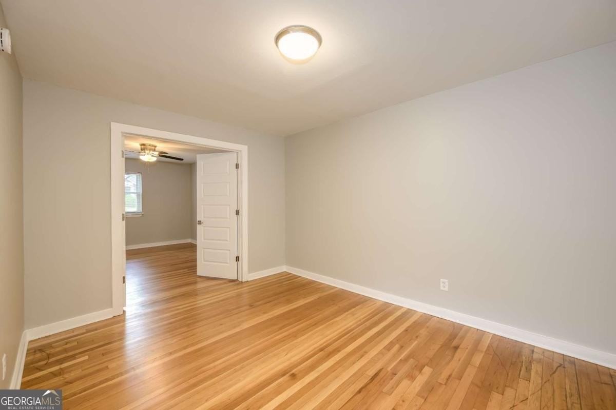 880 Saint Charles Ave Ne #5 - Photo 5 of 17