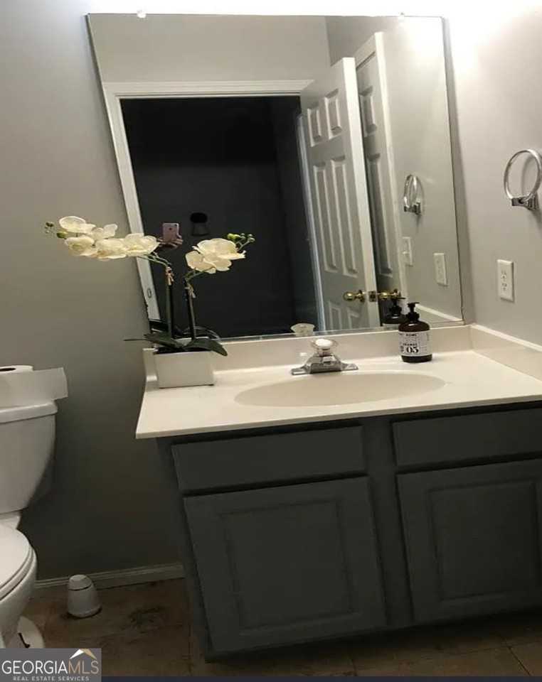 3266 Mill Springs Cir - Photo 7 of 17