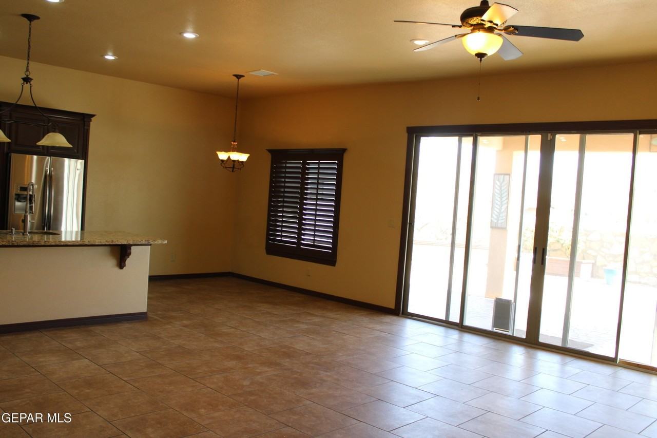 7316 Brays Landing Dr - Photo 6 of 29