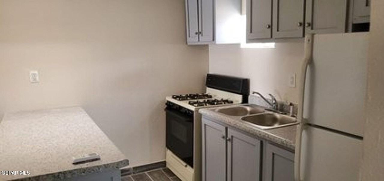 7182 Ponce Dr #A - Photo 4 of 8