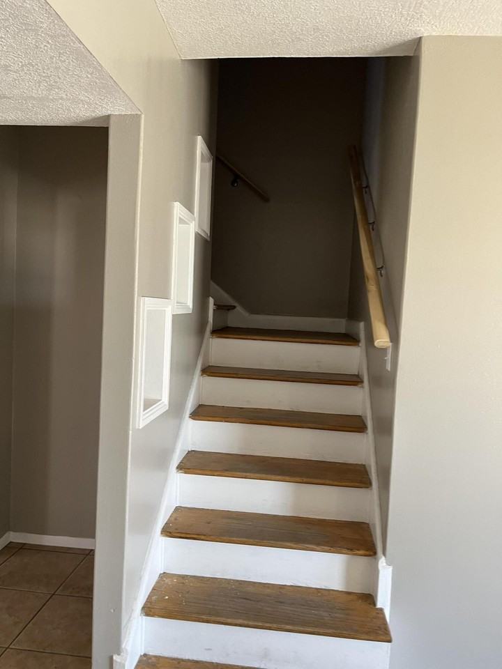 5530 Venezuela Rd - Photo 5 of 9