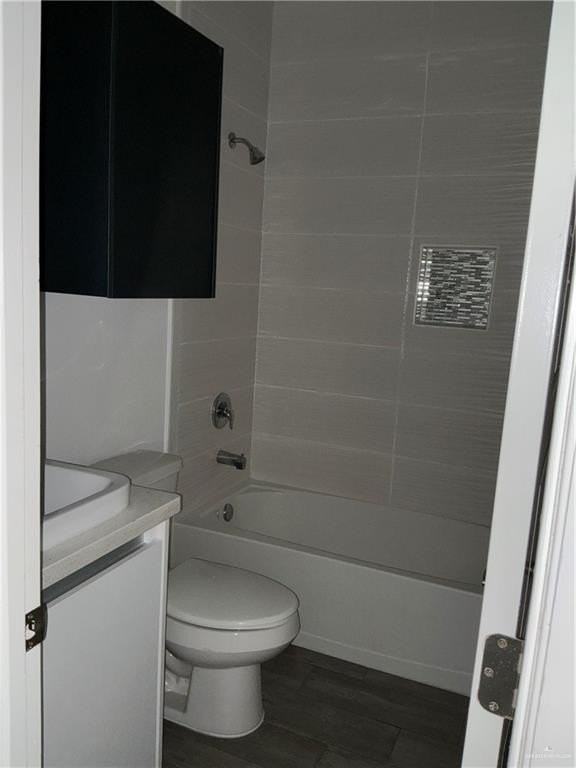 904 W Carmel Ave #3 - Photo 4 of 11