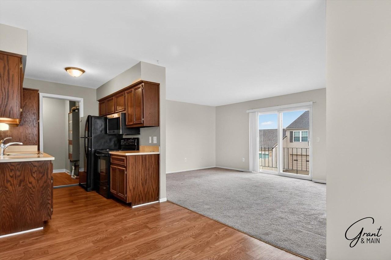 15834 N Franklin Dr - Photo 4 of 14